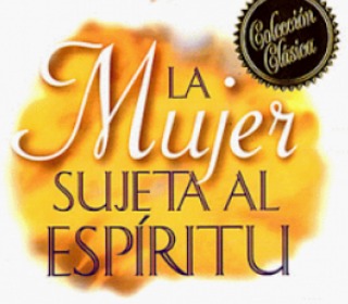 mujer sujeta